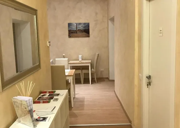 Pensión Sallustio - Only 3*