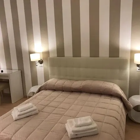 Sallustio - Only Konukevi 4*